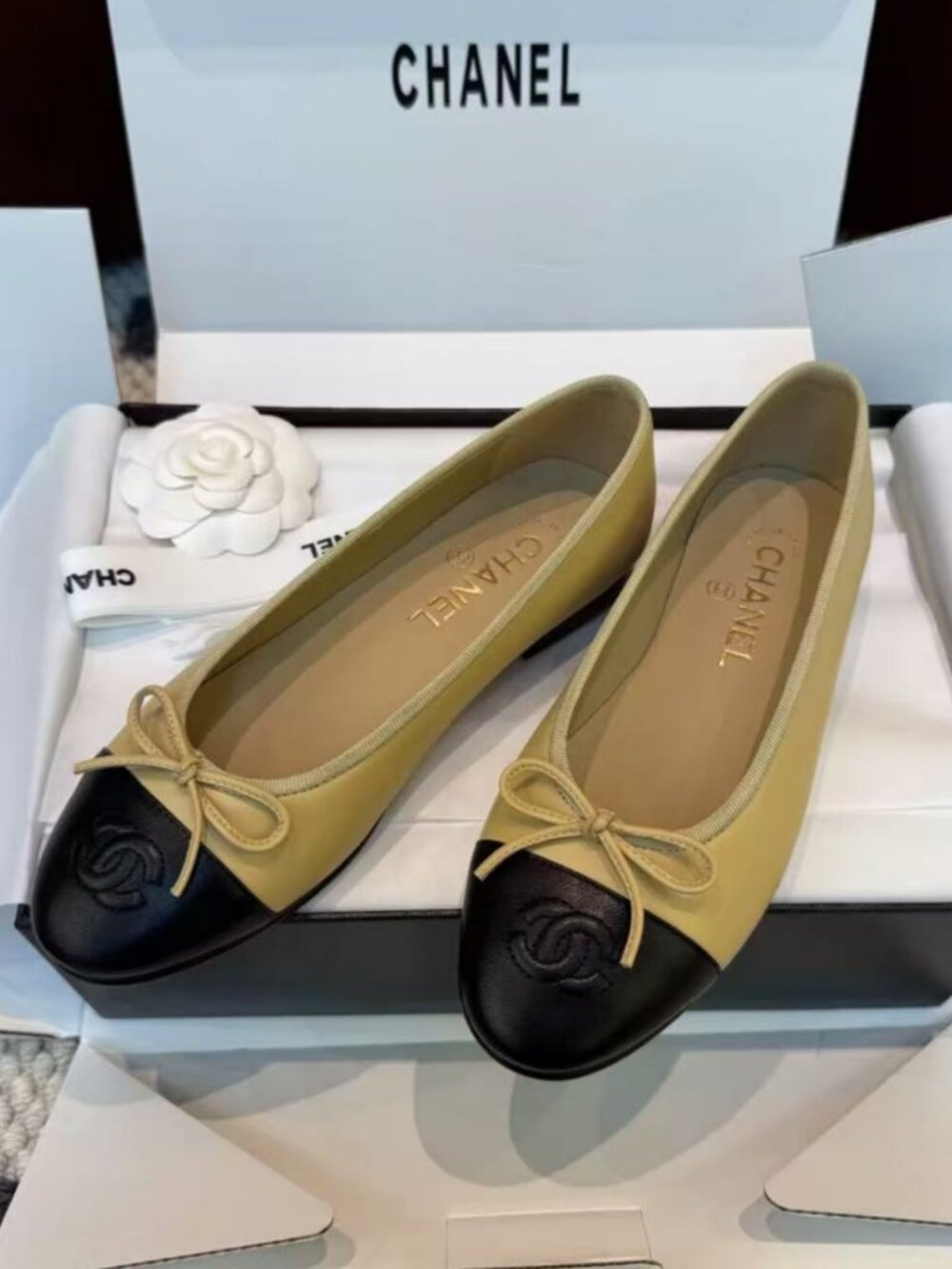 CHANEL Two-Tone Calfskin Bow CC Ballet Flats